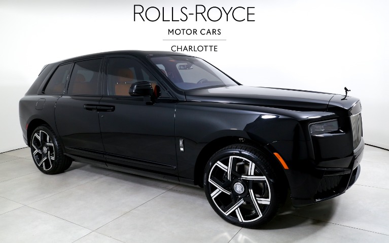 New-2027-Rolls-Royce-Black-Badge-Cullinan
