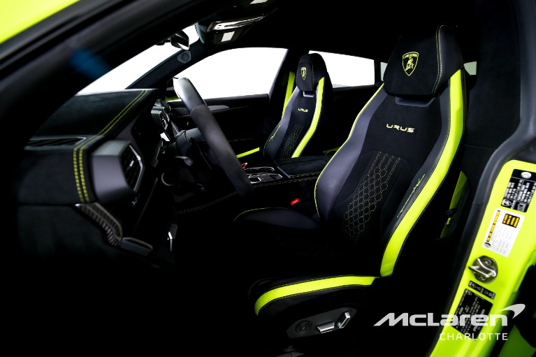 Used-2024-Lamborghini-Urus-Performante