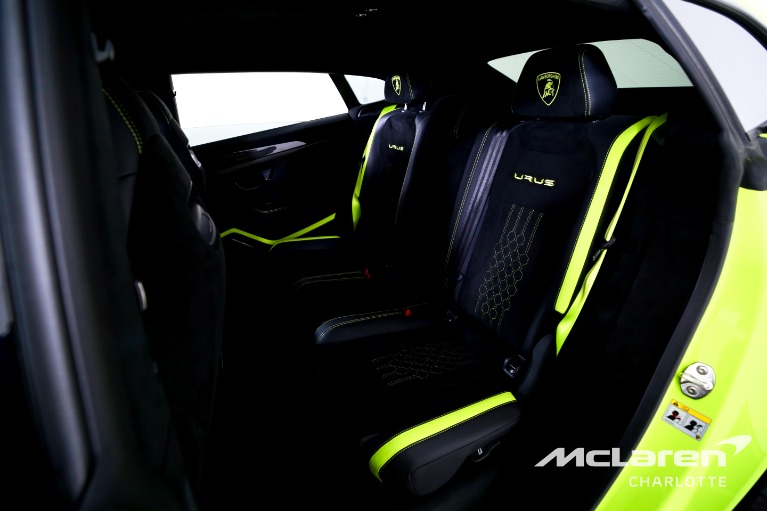 Used-2024-Lamborghini-Urus-Performante