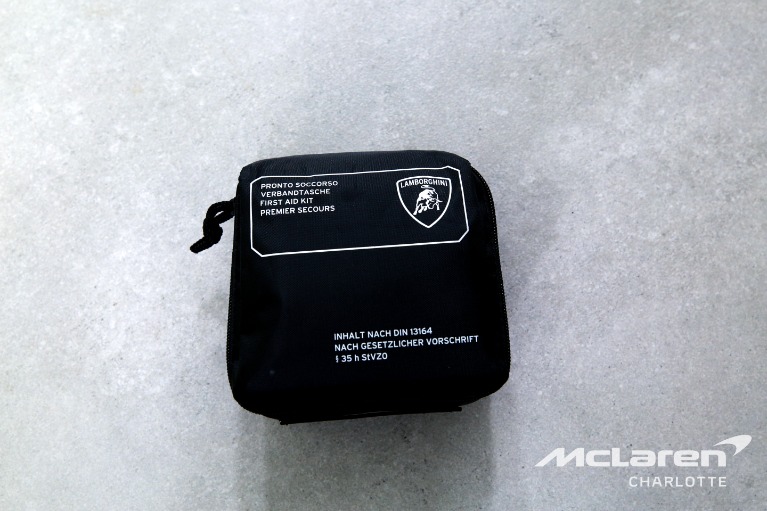 Used-2024-Lamborghini-Urus-Performante