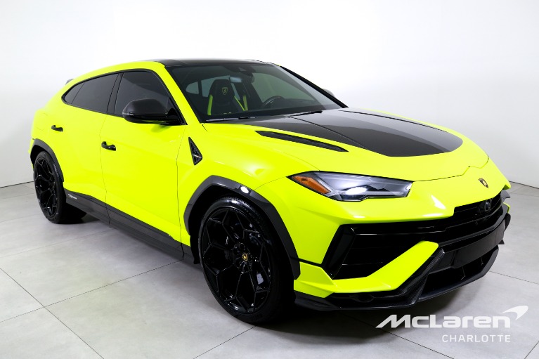Used-2024-Lamborghini-Urus-Performante