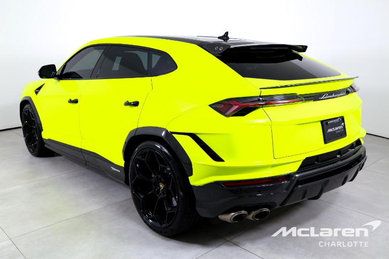 Used-2024-Lamborghini-Urus-Performante