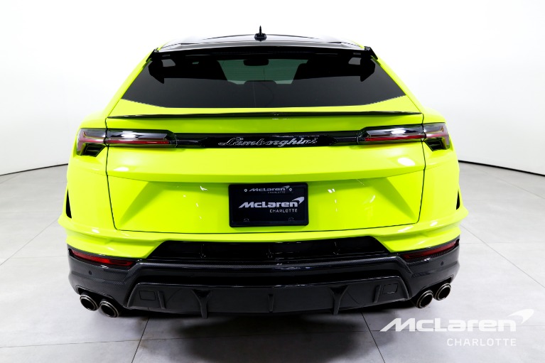 Used-2024-Lamborghini-Urus-Performante