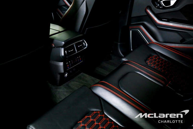 Used-2024-Lamborghini-Urus-S