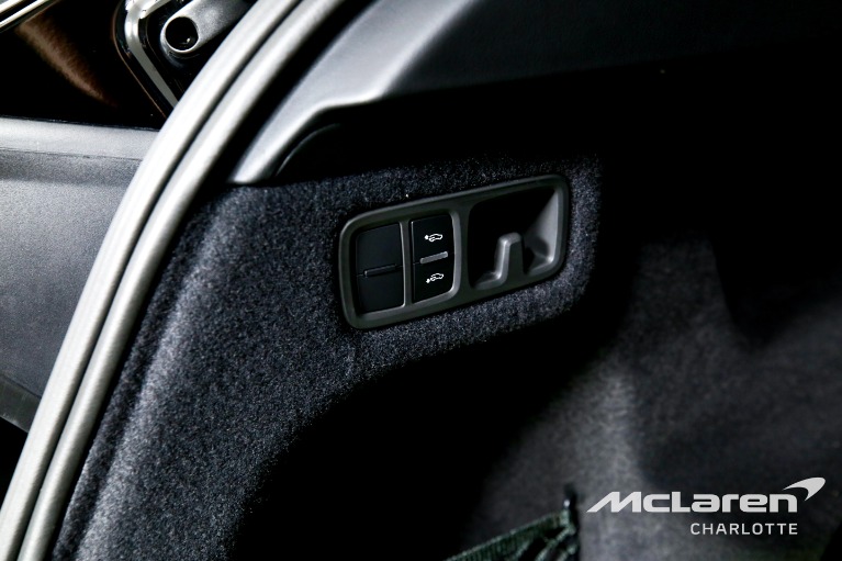 Used-2024-Lamborghini-Urus-S