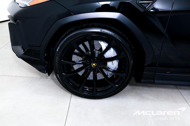 Used-2024-Lamborghini-Urus-S