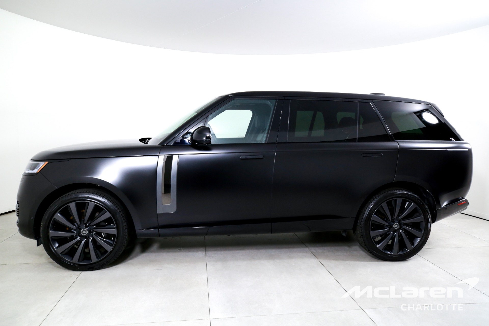 Used 2025 Land Rover Range Rover P615 SV LWB | Charlotte, NC
