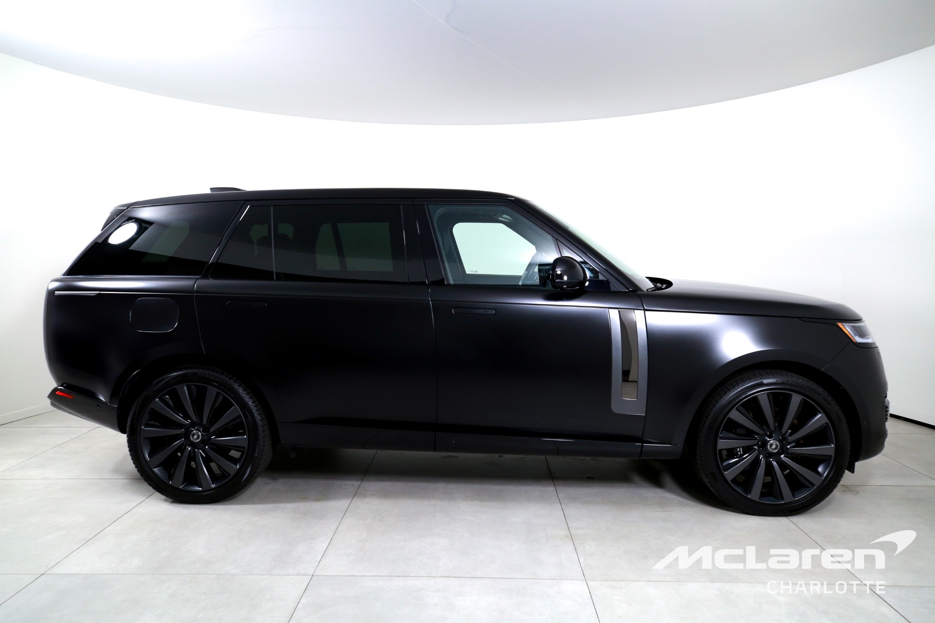 Used 2025 Land Rover Range Rover P615 SV LWB | Charlotte, NC