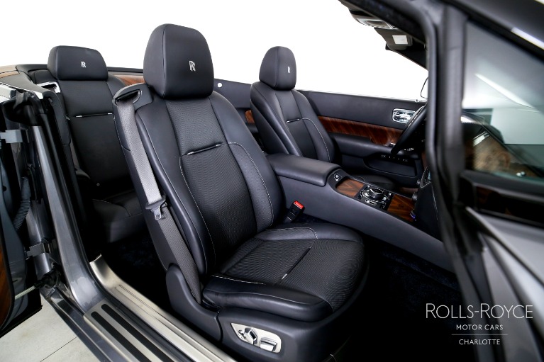 Used-2018-Rolls-Royce-Dawn