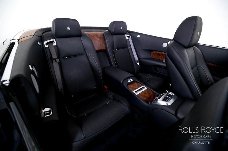 Used-2018-Rolls-Royce-Dawn