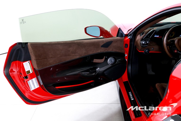 Used-2020-Ferrari-488-Pista