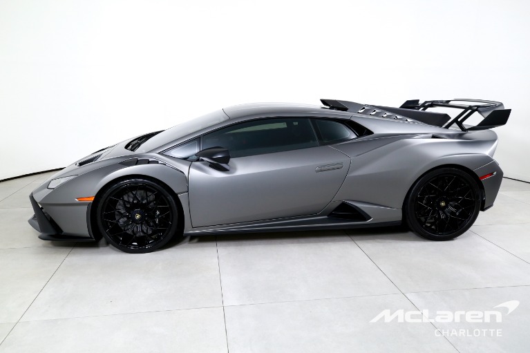 Used-2021-Lamborghini-Huracan-STO