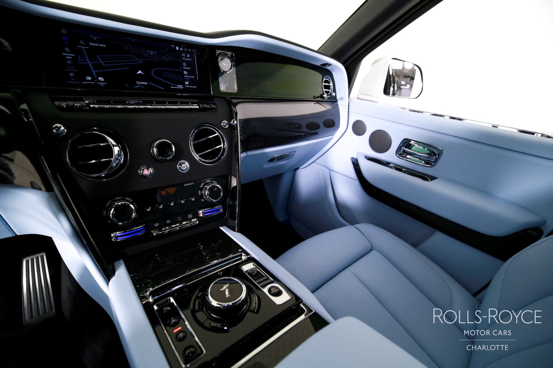 New 2027 Rolls-Royce Black Badge Cullinan  | Charlotte, NC