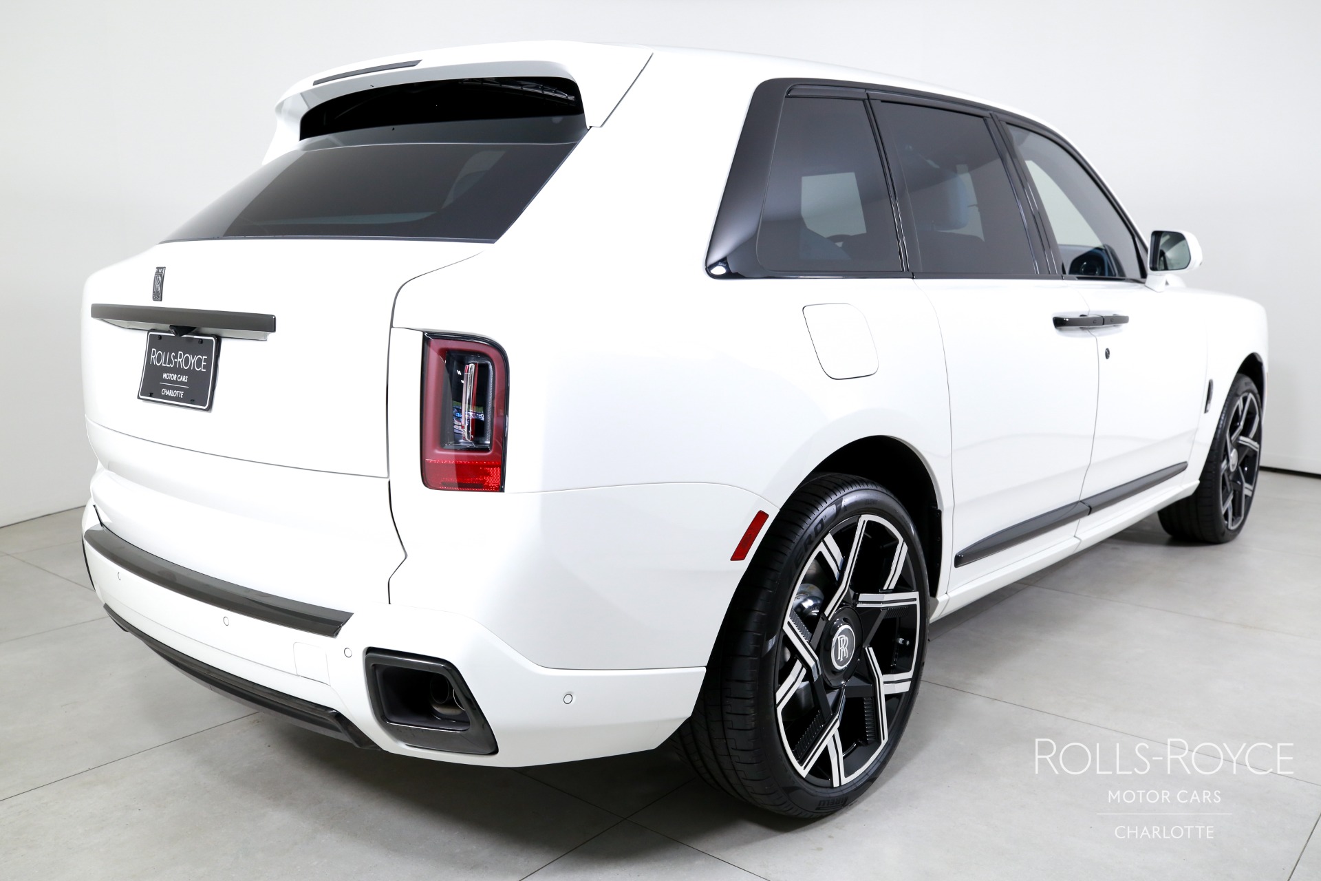 New 2027 Rolls-Royce Black Badge Cullinan  | Charlotte, NC