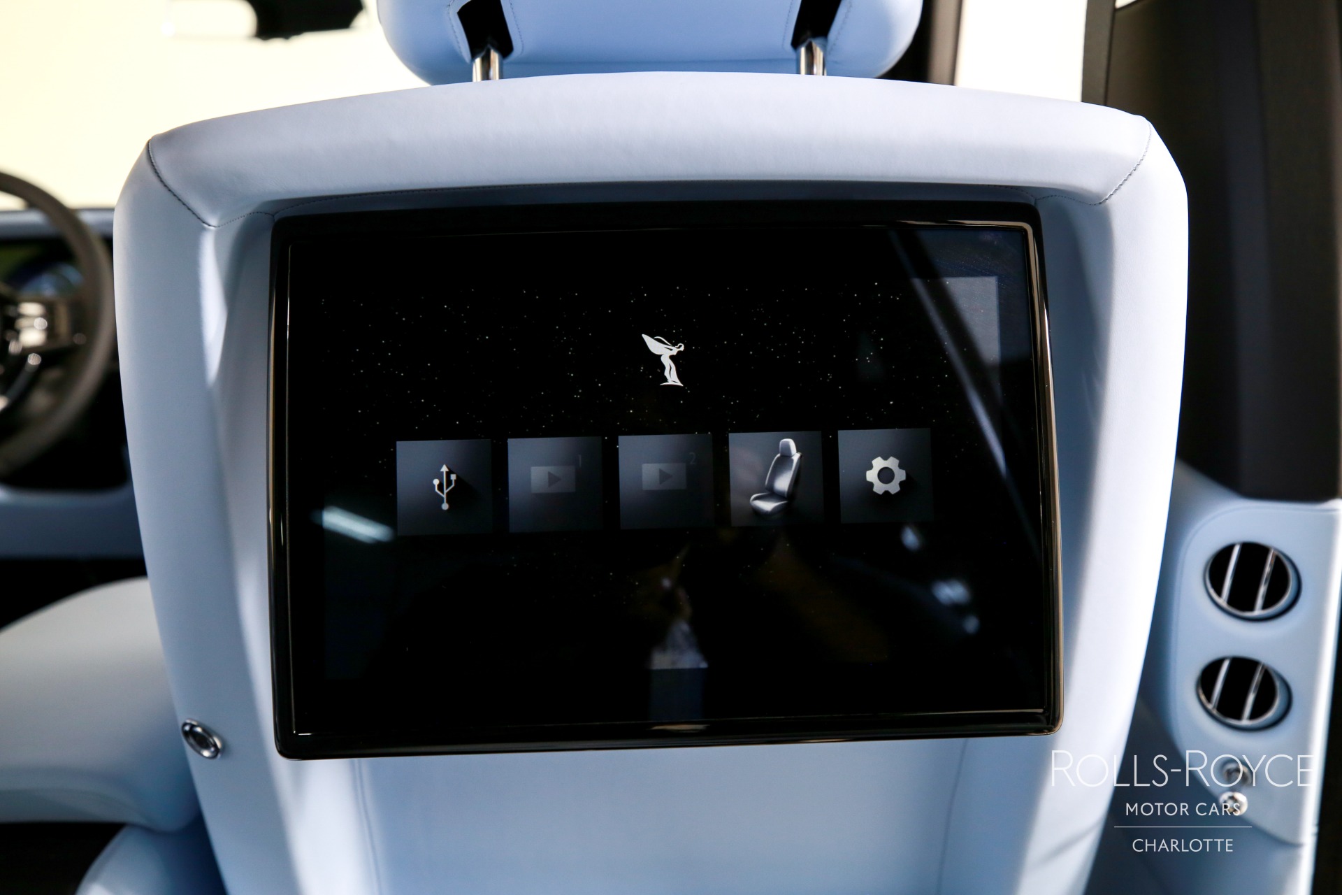 New 2027 Rolls-Royce Black Badge Cullinan  | Charlotte, NC
