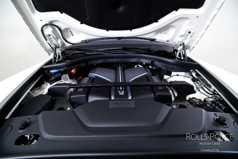 New-2027-Rolls-Royce-Black-Badge-Cullinan