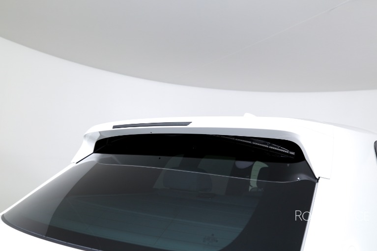 New-2027-Rolls-Royce-Black-Badge-Cullinan