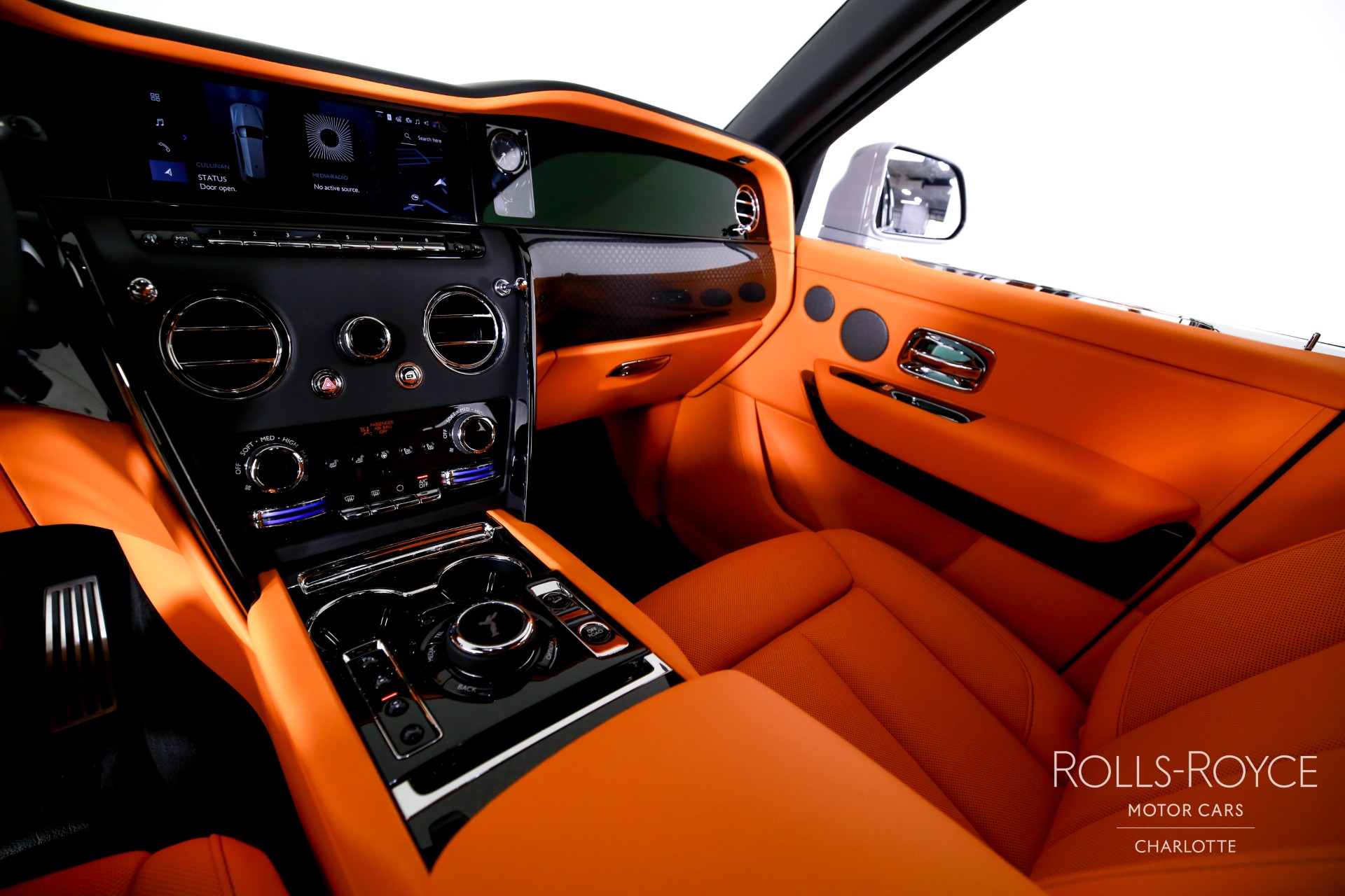 New 2027 Rolls-Royce Black Badge Cullinan  | Charlotte, NC