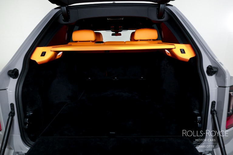 New-2027-Rolls-Royce-Black-Badge-Cullinan
