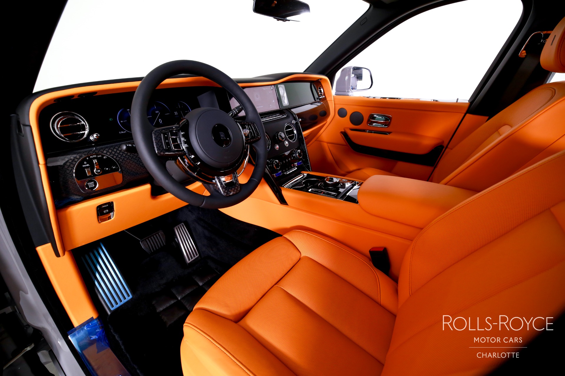 New 2027 Rolls-Royce Black Badge Cullinan  | Charlotte, NC