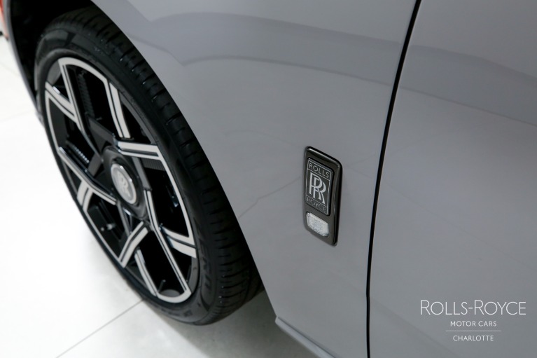 New-2027-Rolls-Royce-Black-Badge-Cullinan