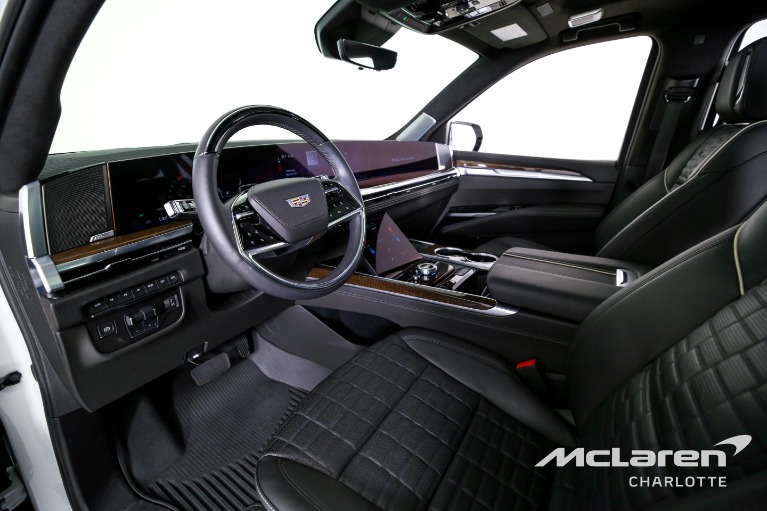 Used-2025-Cadillac-Escalade-Sport-Platinum