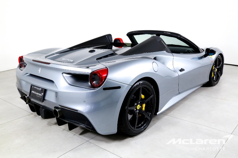 Used-2019-Ferrari-488-Spider