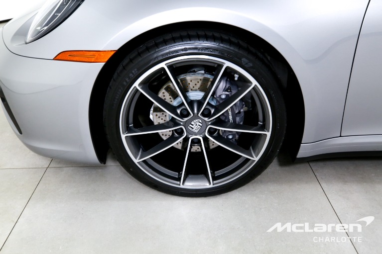 Used-2023-Porsche-911-Carrera