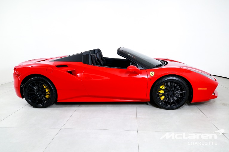 Used-2018-Ferrari-488-Spider