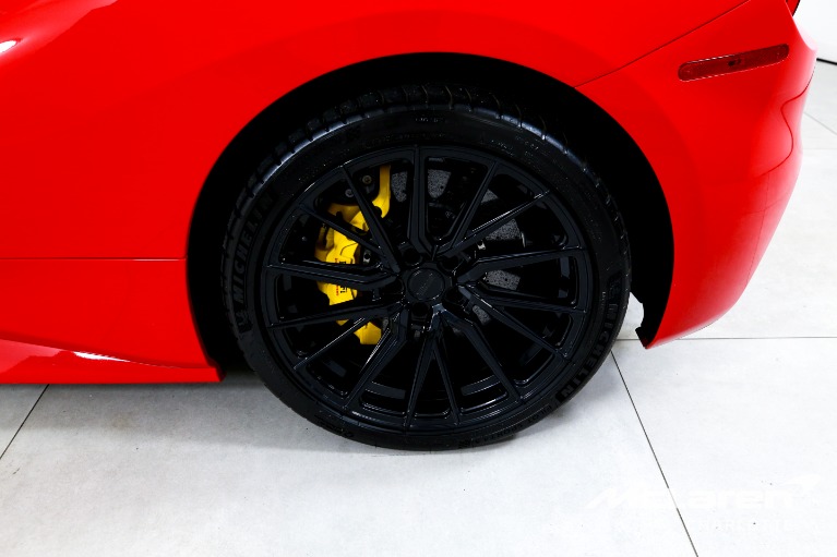 Used-2018-Ferrari-488-Spider