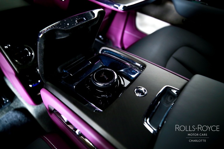 Used-2025-Rolls-Royce-Cullinan