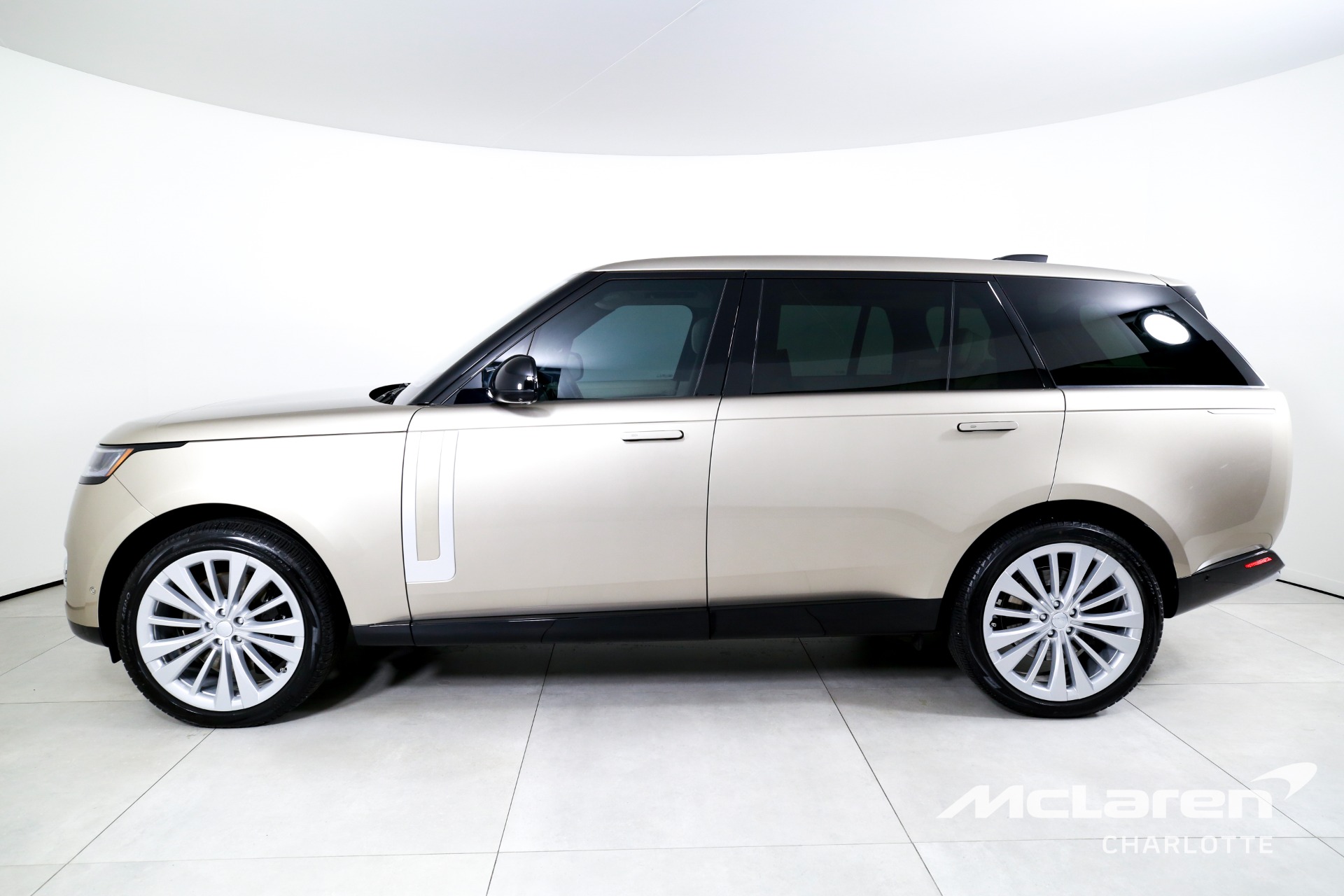 Used 2023 Land Rover Range Rover P530 First Edition LWB | Charlotte, NC