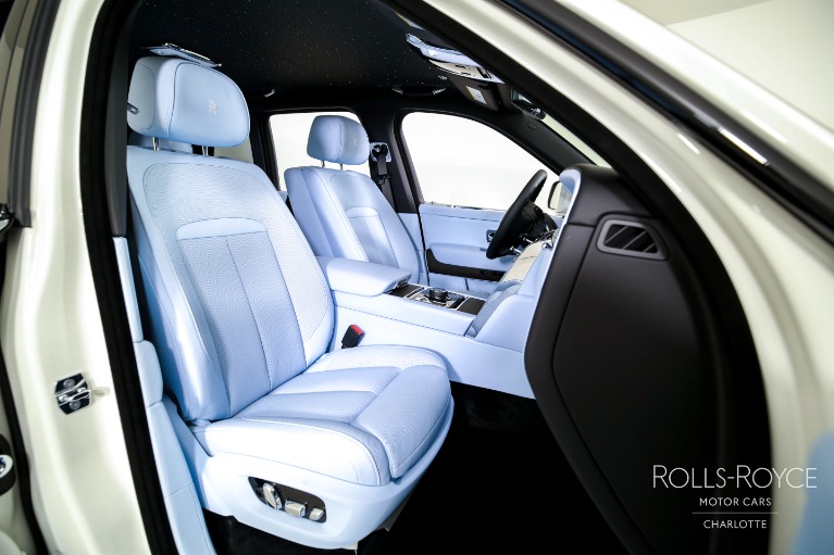 New-2027-Rolls-Royce-Cullinan
