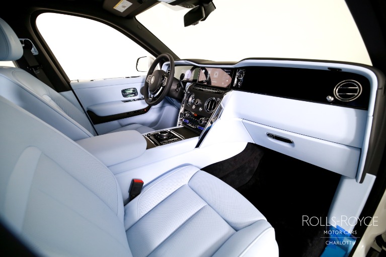 New-2027-Rolls-Royce-Cullinan