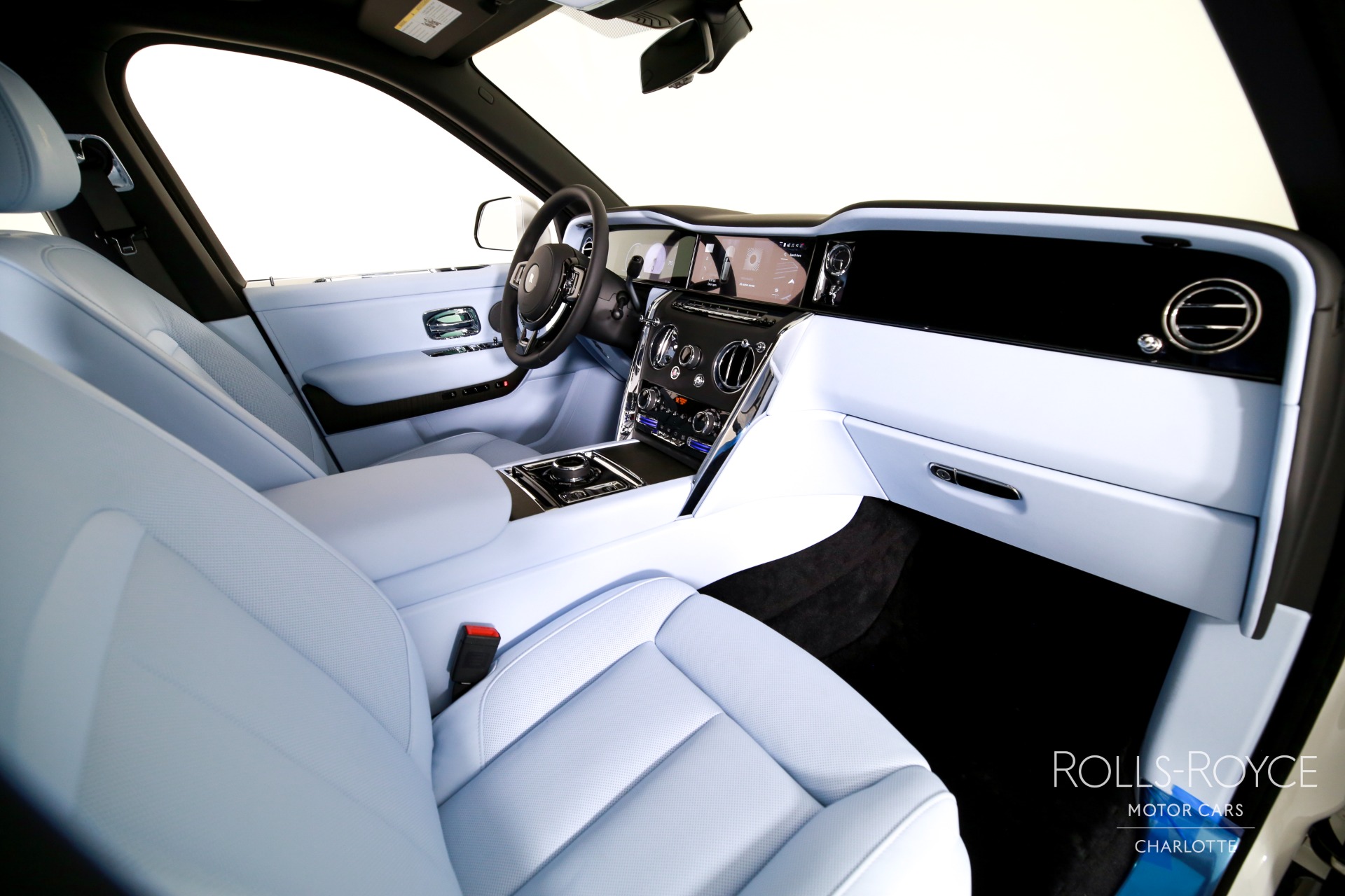 New 2027 Rolls-Royce Cullinan  | Charlotte, NC