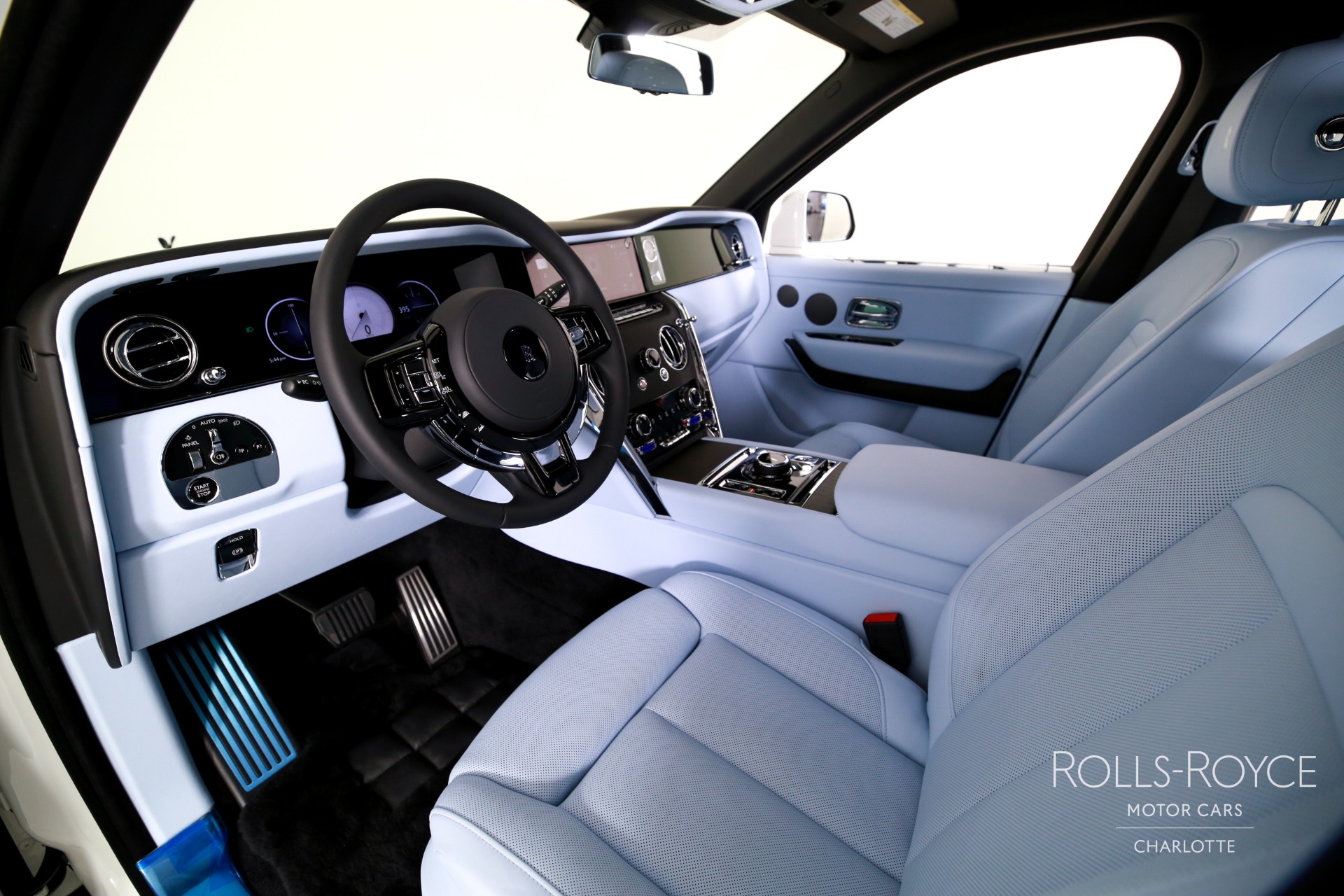 New 2027 Rolls-Royce Cullinan  | Charlotte, NC