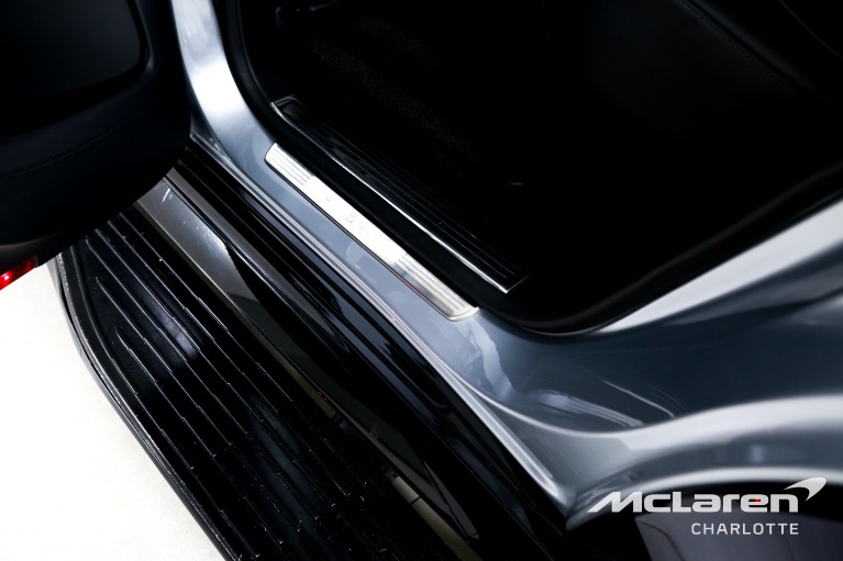 Used-2022-Mercedes-Benz-GLS-Mercedes-Maybach-GLS-600-4MATIC