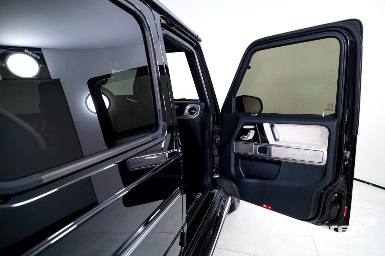 Used-2025-Mercedes-Benz-G-Class-G-550