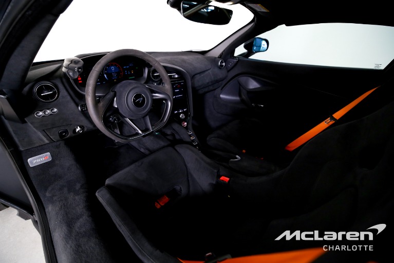 Used-2024-McLaren-750S
