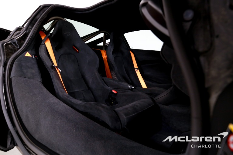 Used-2024-McLaren-750S