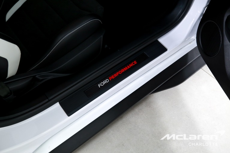 Used-2021-Ford-Mustang-Shelby-GT500