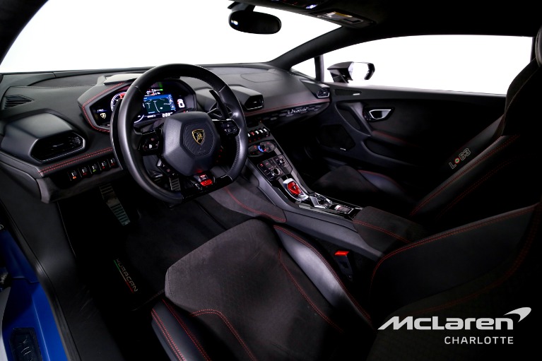 Used-2017-Lamborghini-Huracan-LR-610-4-AVIO-63