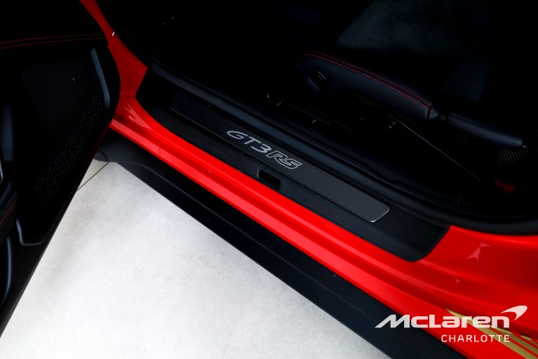 Used-2025-Porsche-911-GT3-RS