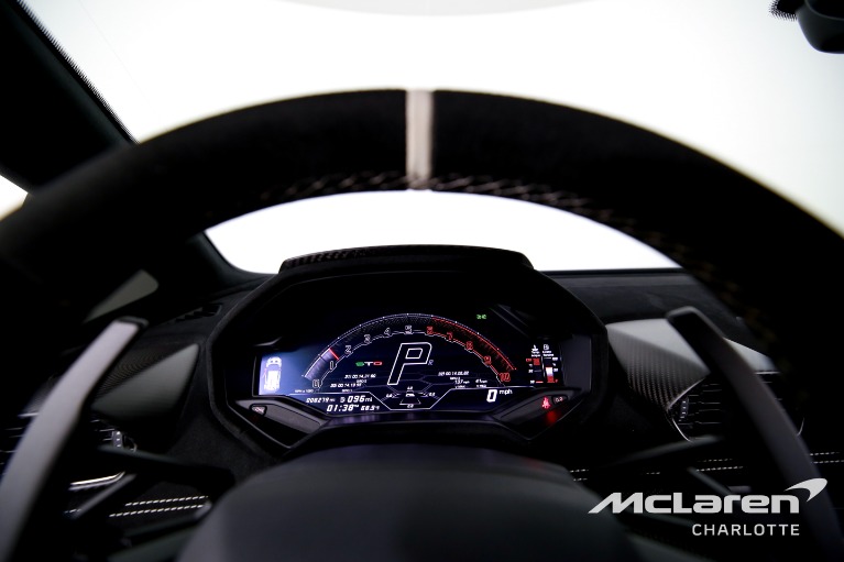 Used-2022-Lamborghini-Huracan-STO