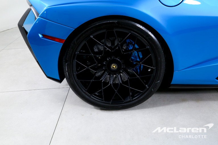 Used-2022-Lamborghini-Huracan-STO