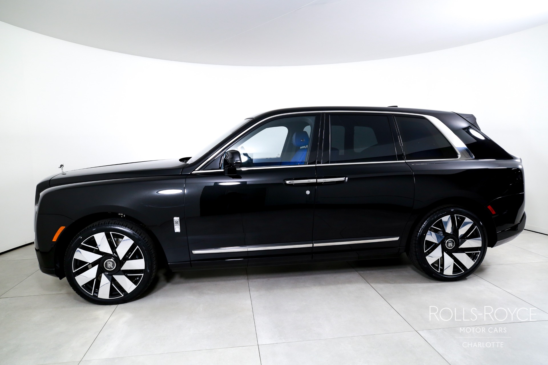 New 2027 Rolls-Royce Cullinan  | Charlotte, NC