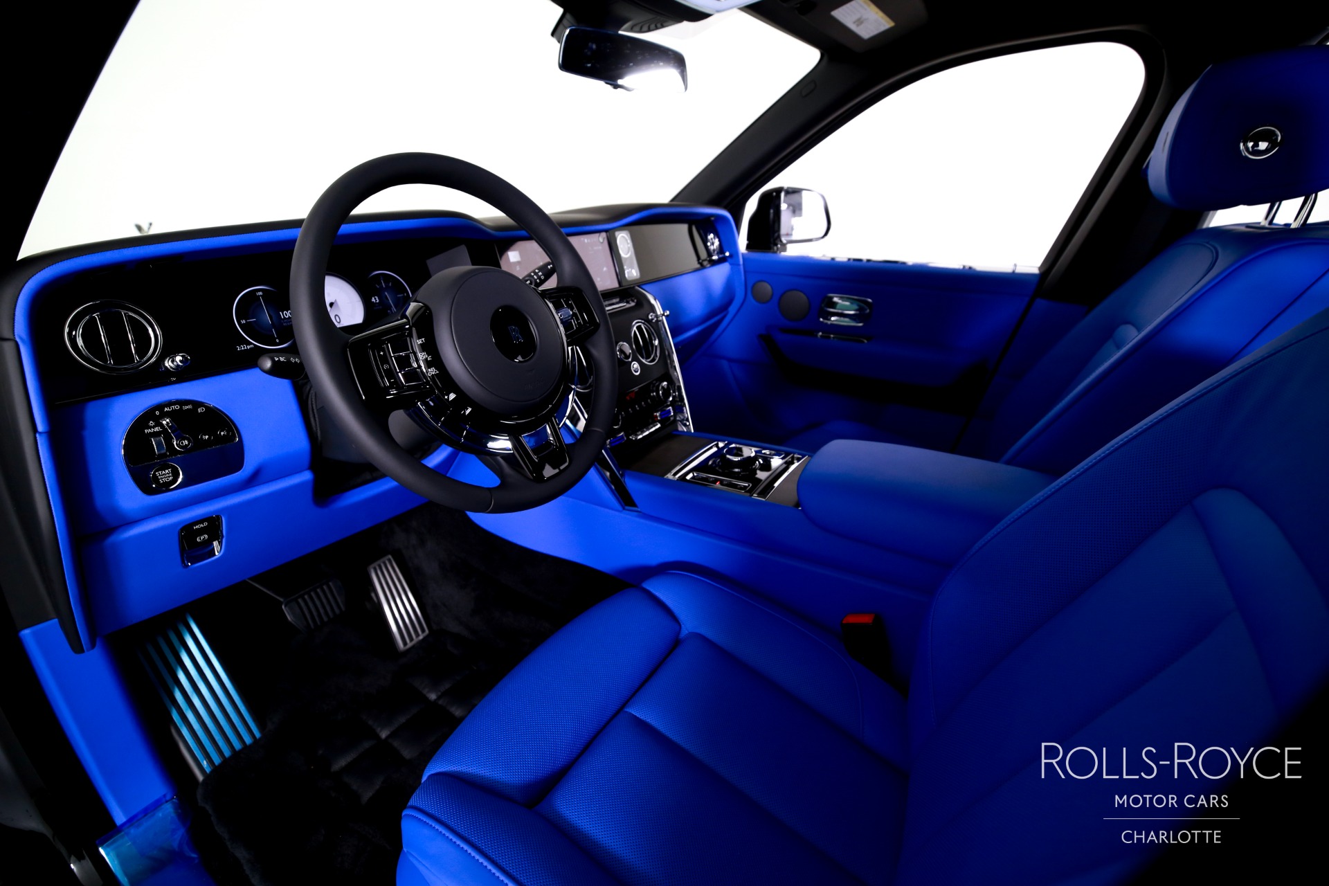 New 2027 Rolls-Royce Cullinan  | Charlotte, NC