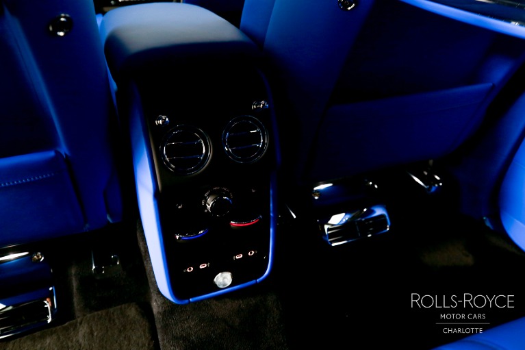 New-2027-Rolls-Royce-Black-Badge-Cullinan