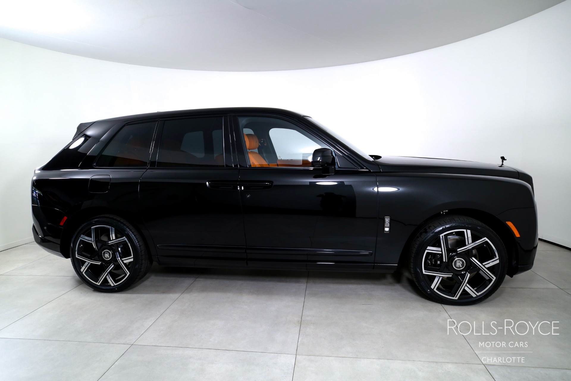 New 2027 Rolls-Royce Black Badge Cullinan  | Charlotte, NC