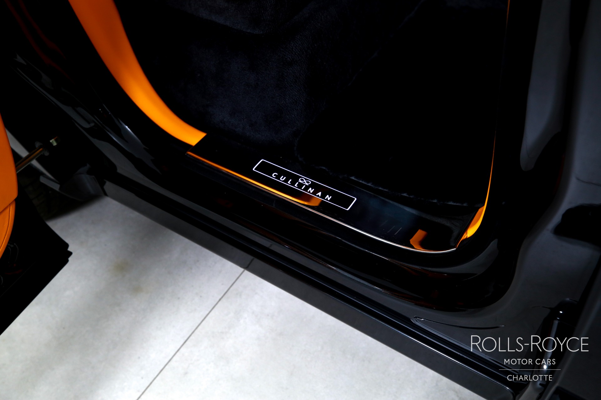 New 2027 Rolls-Royce Black Badge Cullinan  | Charlotte, NC